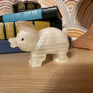 Carved white onyx PIG 2” figurine